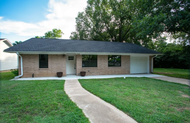 Photo of 1000 Marie Street