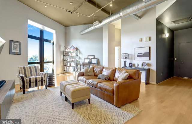 2720 S ARLINGTON MILL Drive unit: 314