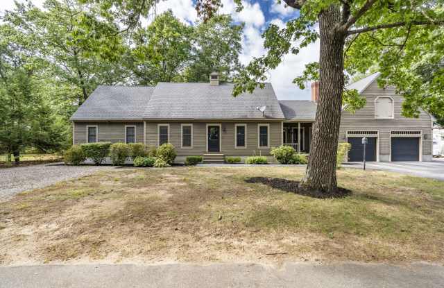 Photo of 13 Andrew Avenue