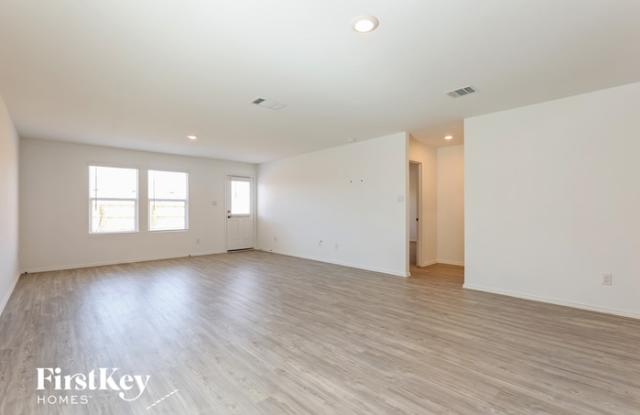 10714 Vinateros Drive