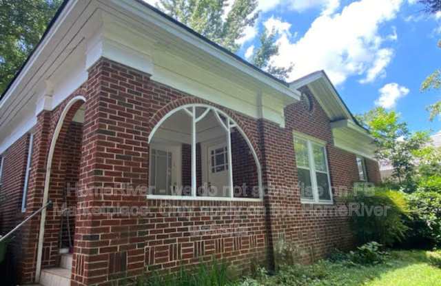 913 United Ave SE # A