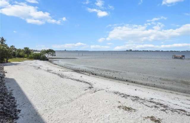 11650 Pointe Circle Drive