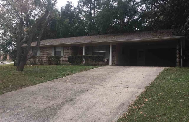 2533 Willamette - 2533 Willamette Road, Tallahassee, FL 32303