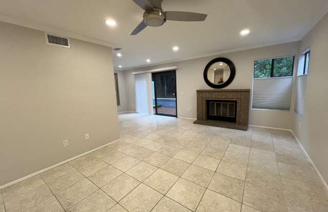 375 Windjammer Circle