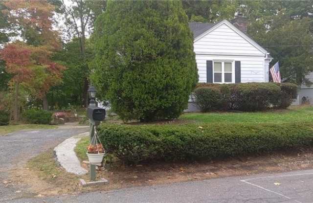 19 Ondaora Parkway