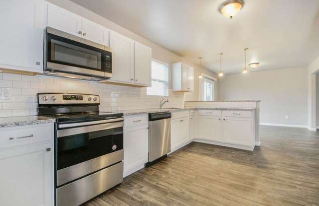 5695 Kiverton Ridge Drive Southeast