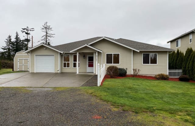 678 School Dr #A - 678 School Drive, Blaine, WA 98230