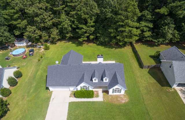 Available Now! - Charming Ranch in Sought-After Loganville School District!