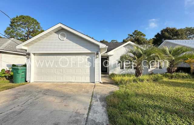 Photo of AVAILABLE January 2026... 3/2 in FWB!