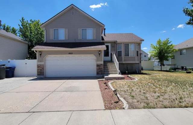 1953 Black Angus Drive