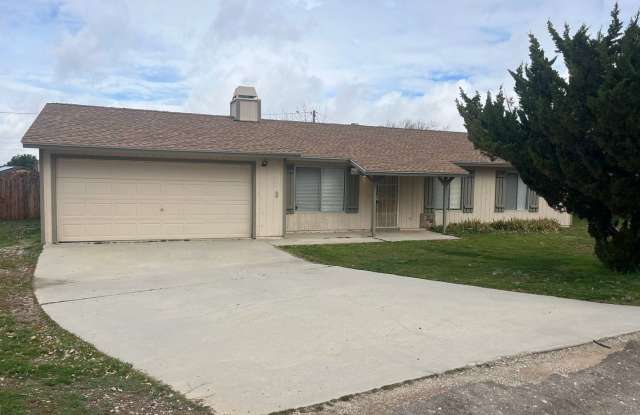 Photo of Golden Hills!