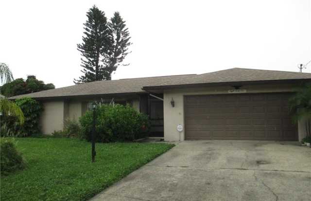841 SE 41st St lot: 31