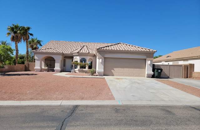 3 Bedroom Home Located in Fox Creek Mt Shadows