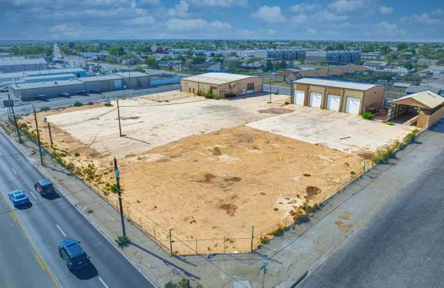 Photo of 1622 W 2nd St