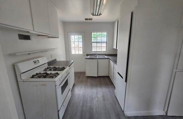 Photo of 3218 Colgate Street