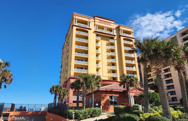 Photo of 2901 S Atlantic Avenue unit: 402