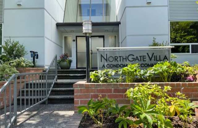 Updated Condo at Northgate. - 10501 8th Avenue Northeast, Seattle, WA 98125