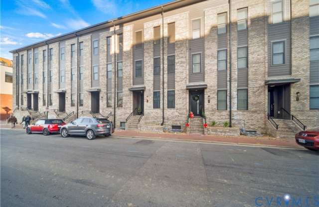 Photo of 441 7th Street