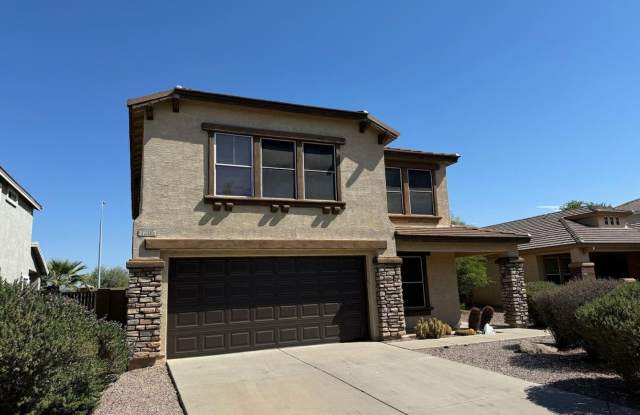 spacious 4-bedroom, 3-bathroom house is perfect for those looking for a comfortable and convenient living space.