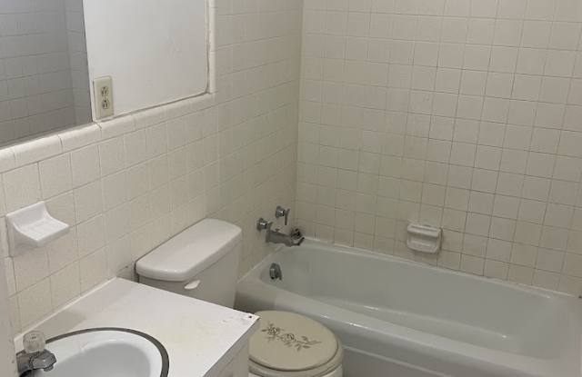 2503 Redwood Court - 1#2