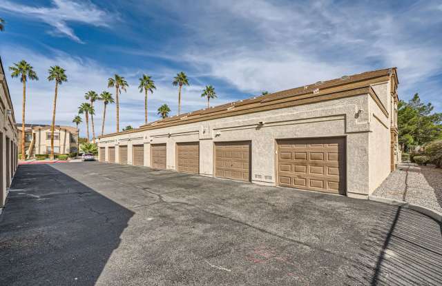 Fully Furnished 2 Bed/2 Bath Condo in Northwest Las Vegas!