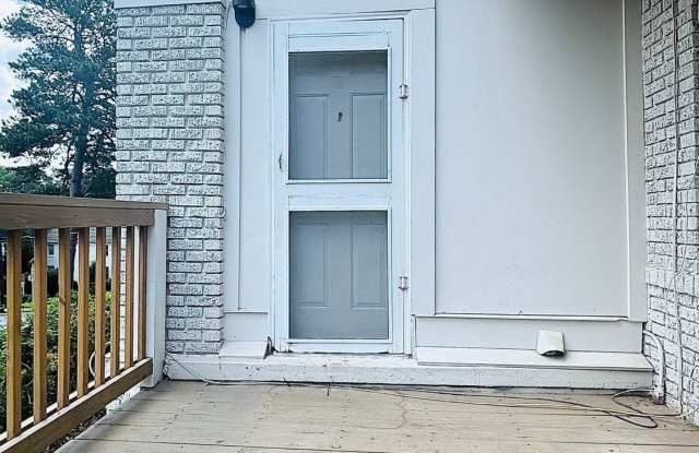 52 Delmont Drive NE #2