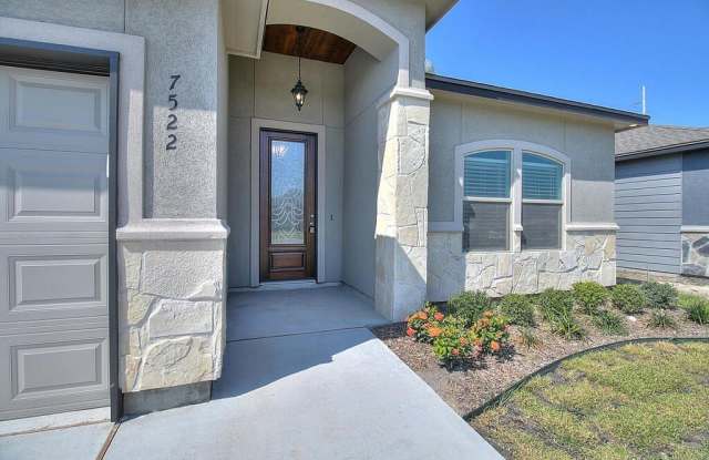 7522 Sable Creek Drive