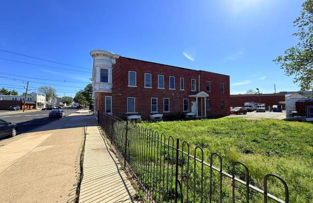 220 S PAVILION Avenue S unit: I