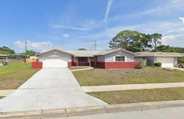 Photo of 924 Bedford Road E