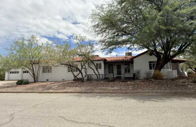 Photo of 601 BLACKER Avenue