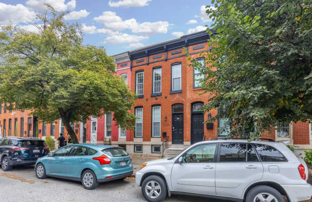 Photo of Beautiful 3 bedroom 3 bathroom townhouse in Federal Hill