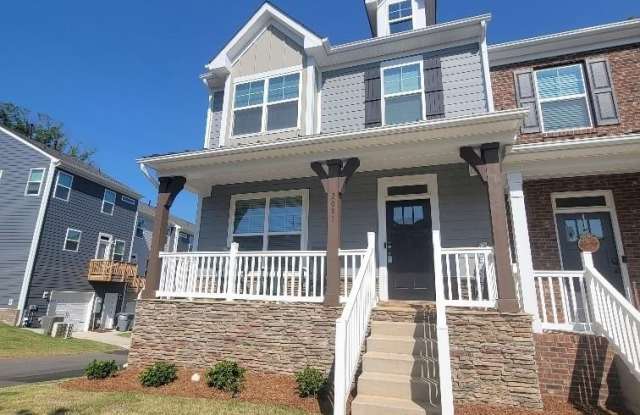 2001 Laurel Village Circle