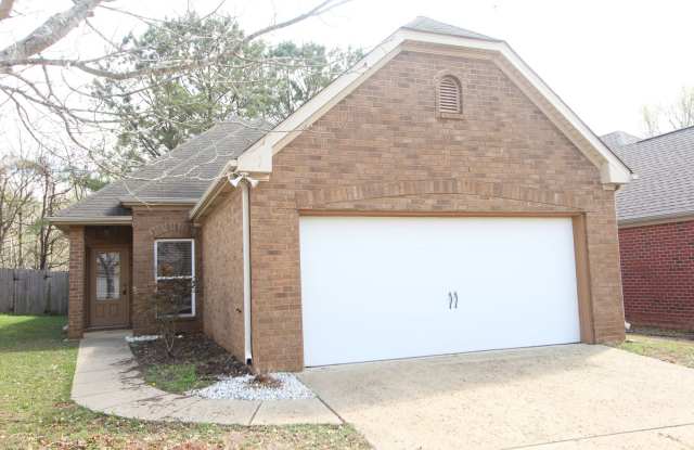 Homewood Area - Oxmoor Glen - Minutes to Downtown  UAB