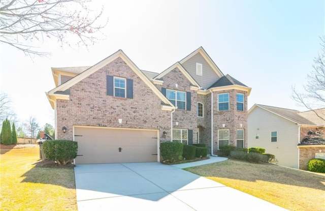 335 Roberts Run Cove