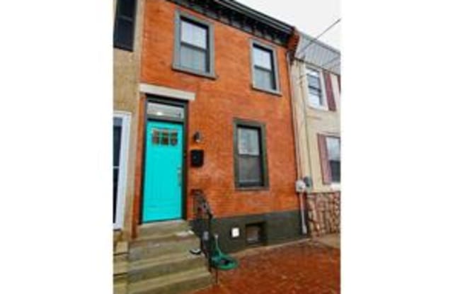 2627 E DAUPHIN STREET - 2627 East Dauphin Street, Philadelphia, PA 19125