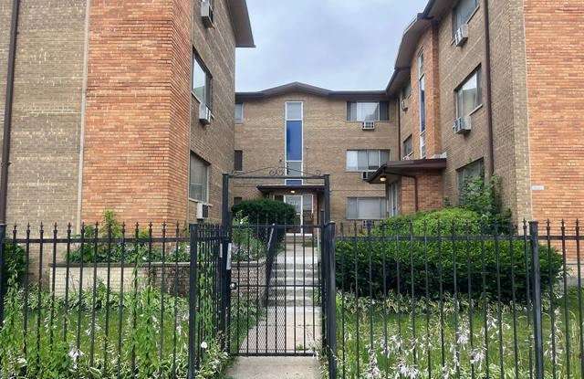 7907 S Greenwood Avenue - 7907 South Greenwood Avenue, Chicago, IL 60619