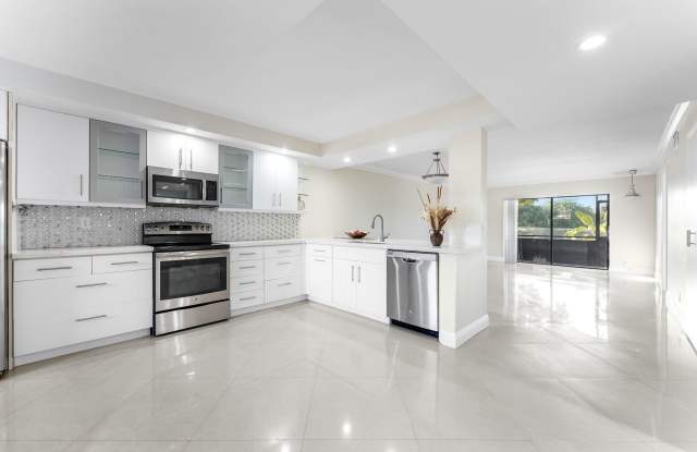 Photo of 23490 Lyons Road