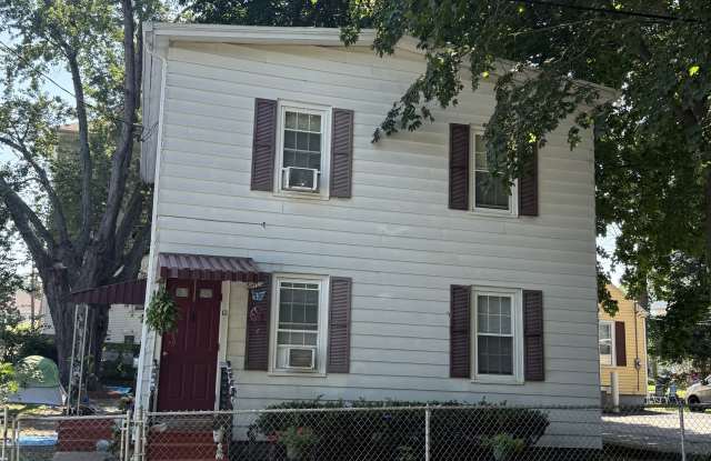 12 Elmore Ave