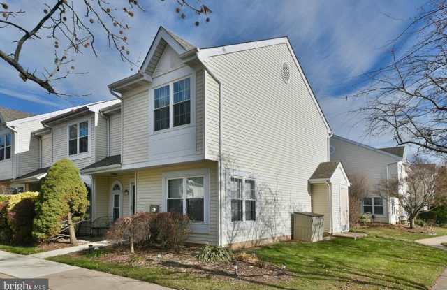 6403 ROLLING HILL DRIVE