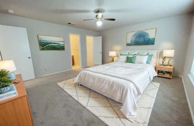 Photo of 10307 WESTERN SUN