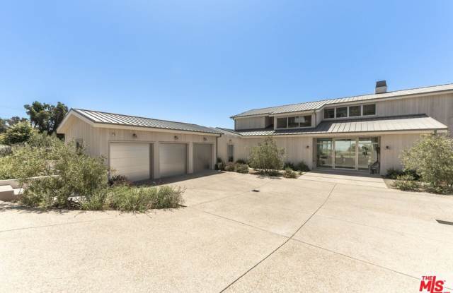 Photo of 29958 Harvester Rd