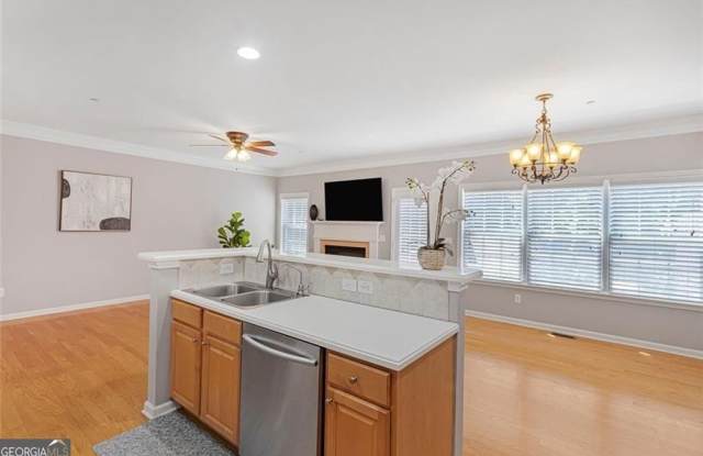 132 Wetherbrooke Lane #3