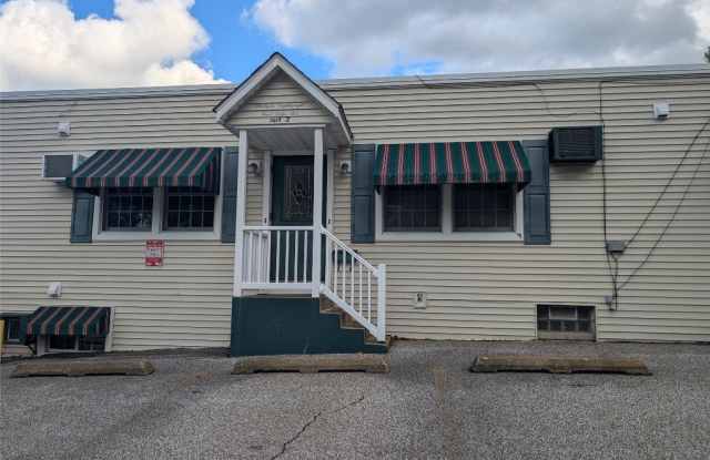 Photo of 3688 W LAKE Road unit: 2