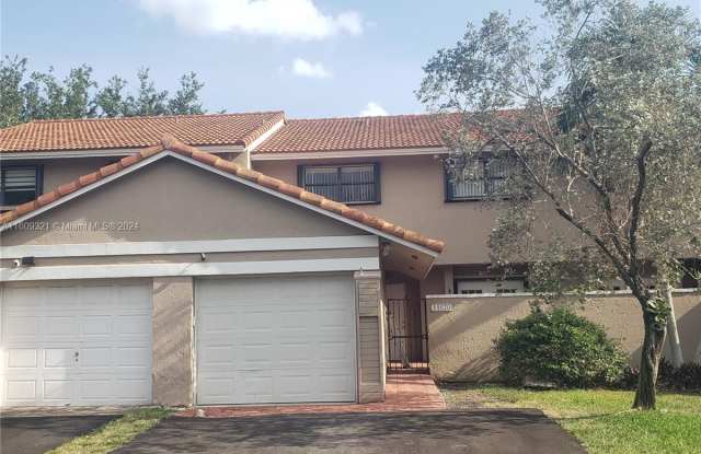 11670 SW 91