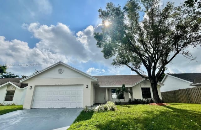 21681 SW 97th Ct - 21681 Southwest 97th Court, Cutler Bay, FL 33190