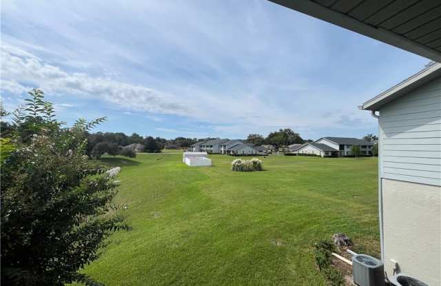 810 E Gilchrist Court