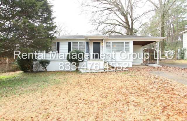 New On The Market! Large 3 Bedroom 1 Bath + Den! Better Hurry!! - 121 Rose Drive, Birmingham, AL 35215