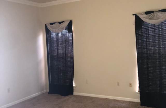 Must See this 3/2 home at 40433 Fox Run Dr. off Hwy 44 in Gonzales