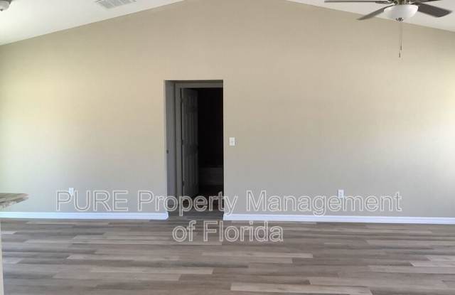 15641 SW 46 Avenue Rd