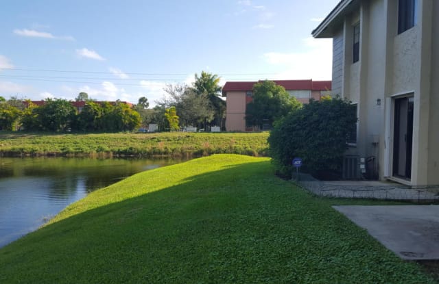 2950 Riverside Drive - 2950 Riverside Drive, Coral Springs, FL 33065